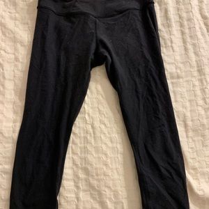 Capri Length Ivivva Reversible Leggings, stretchy!